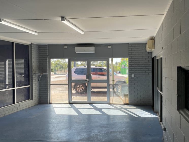 Click to view all images 141 B Stuart Highway Parap NT 0820 - Image 3