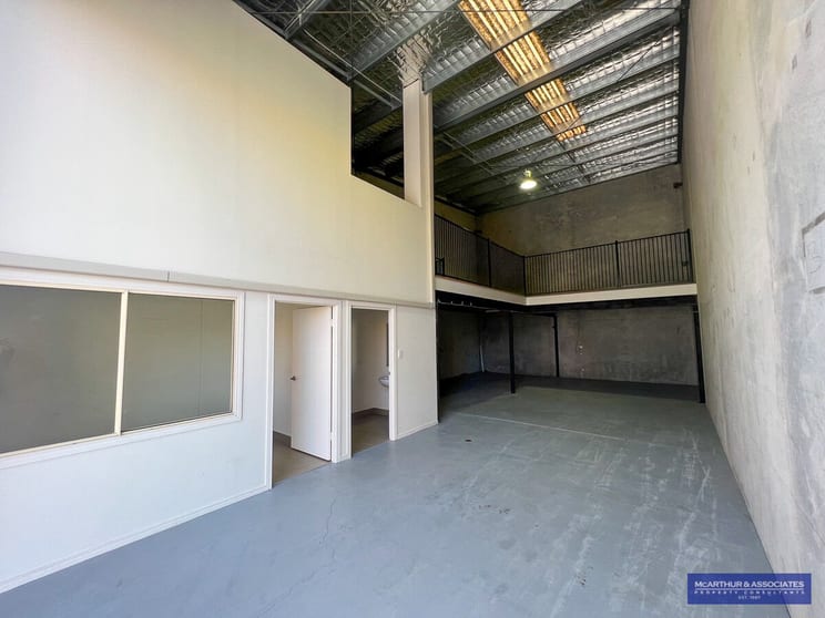 Click to view all images Clontarf QLD 4019 - Image 2
