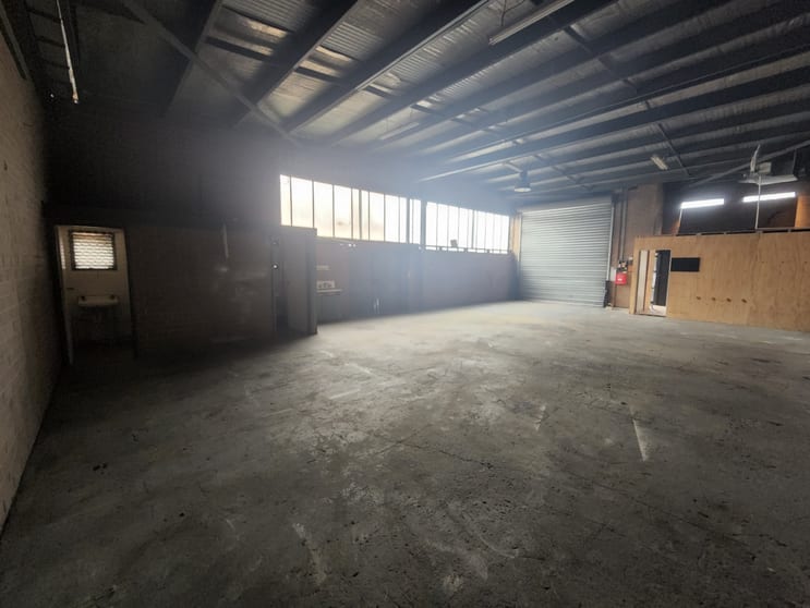 Click to view all images Unit 3, 60 Kirkham Road West Keysborough VIC 3173 - Image 3