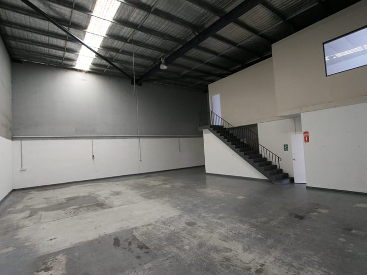 Click to view all images 11/160 Hartley Road Smeaton Grange NSW 2567 - Image 2