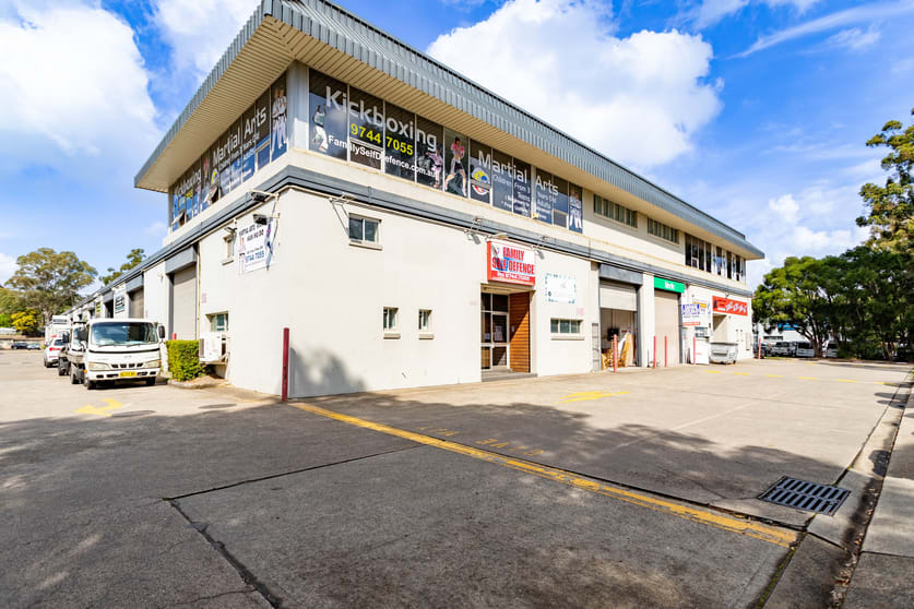 Click to view all images 56/4 Hoyle Avenue Castle Hill NSW 2154 - Image 2