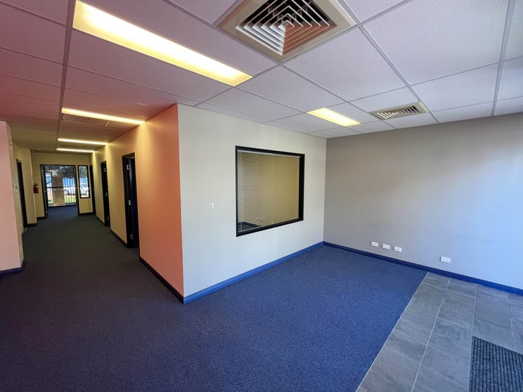 Click to view all images 3/27 Bonnefoi Boulevard Bunbury WA 6230 - Image 1
