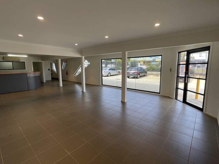 Click to view all images Tenancy 1/15 Freighter Avenue Wilsonton QLD 4350 - Image 2