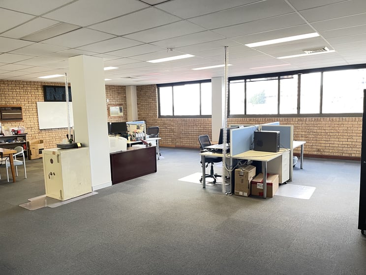 Click to view all images 200 Moggill Road Taringa QLD 4068 - Image 2