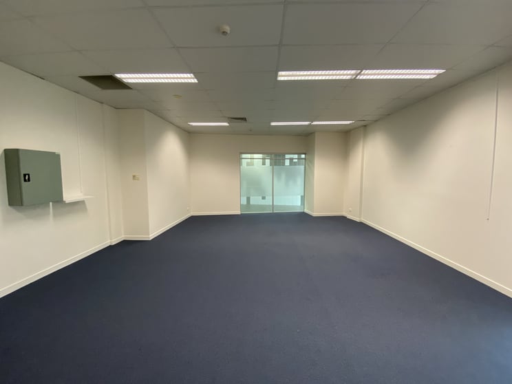Click to view all images 69-73 Main Street Pialba QLD 4655 - Image 2