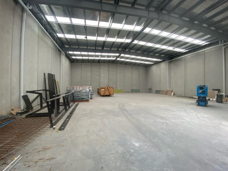 21 Bass Court Keysborough VIC 3173 - Image 2