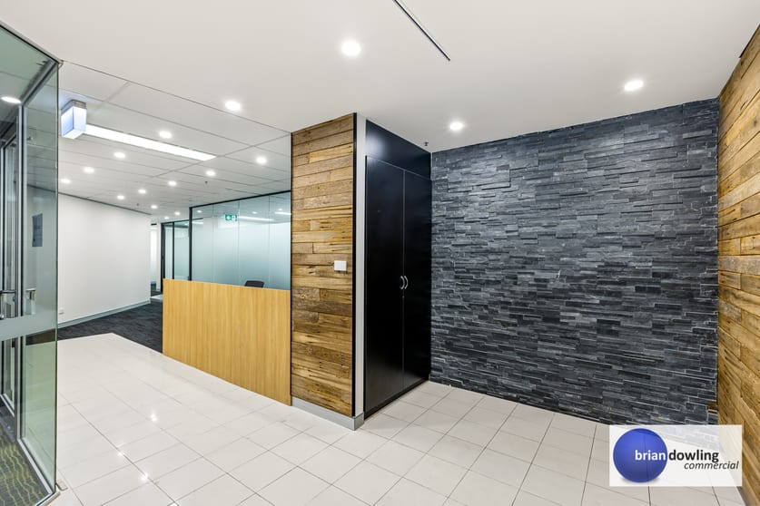 Click to view all images Suite 7.04/99 York Street Sydney NSW 2000 - Image 3