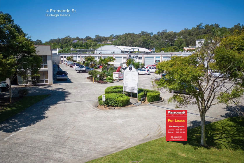 Click to view all images 15/4 Fremantle Street Burleigh Heads QLD 4220 - Image 2