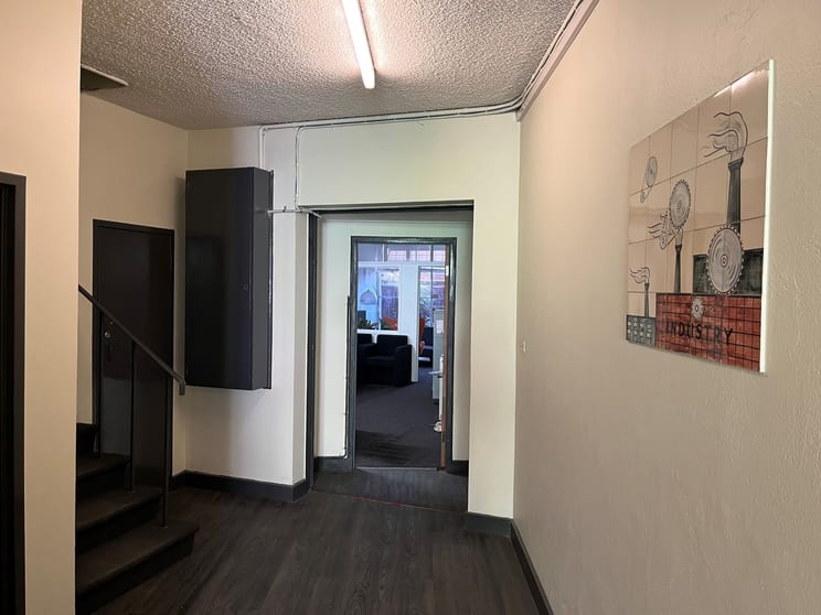 Click to view all images G02/732-734 Mt Alexander Road Moonee Ponds VIC 3039 - Image 3