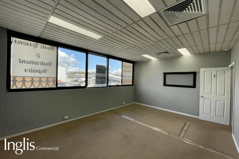 Click to view all images 7/342 Camden Valley Way Narellan NSW 2567 - Image 3