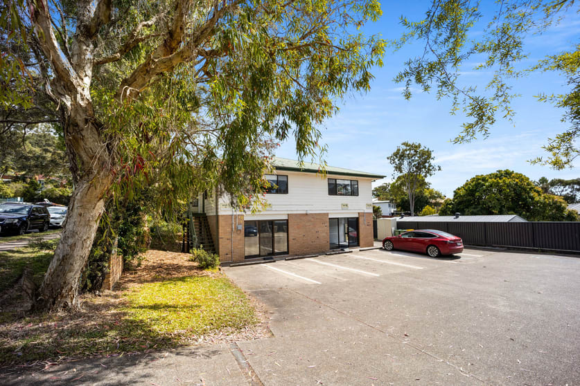 Click to view all images 5 School Street Mudgeeraba QLD 4213 - Image 1