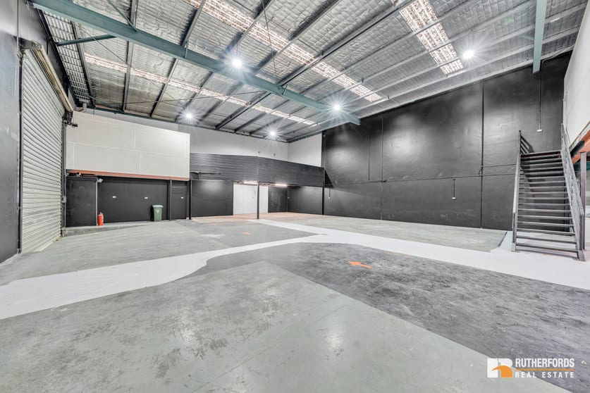 Click to view all images 1/26 Keon Parade Thomastown VIC 3074 - Image 2