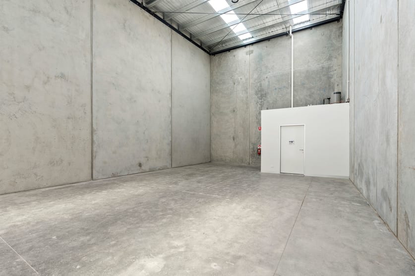 Click to view all images 16/11 Newcastle Street Newtown VIC 3220 - Image 2
