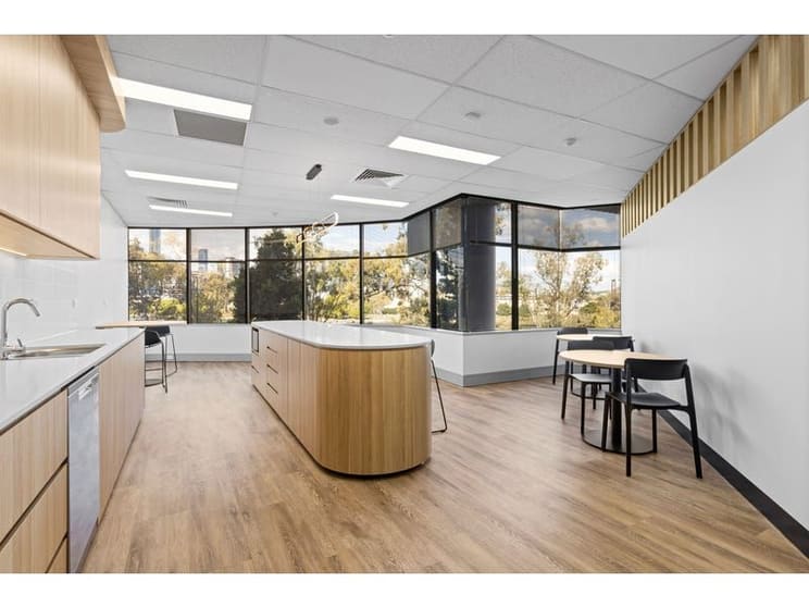 Click to view all images 40 - 52 McDougall Street Milton QLD 4064 - Image 2