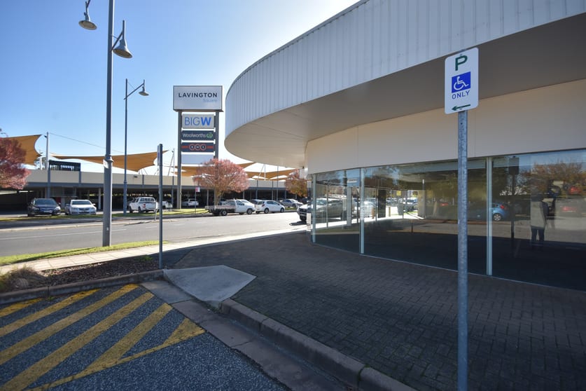 Click to view all images 1/334 Griffith Road Lavington NSW 2641 - Image 3