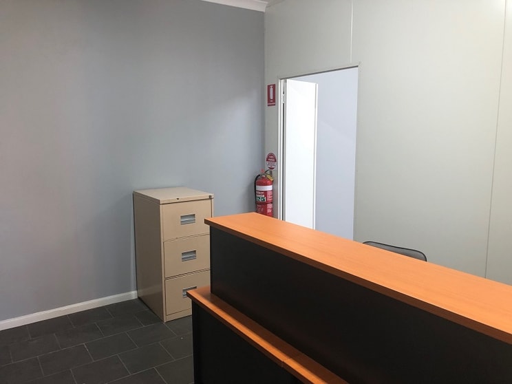 Click to view all images 53 Foden Avenue Campbellfield VIC 3061 - Image 3