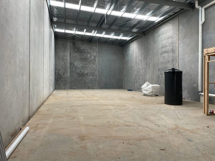 1/35 Lock Avenue Werribee VIC 3030 - Image 3