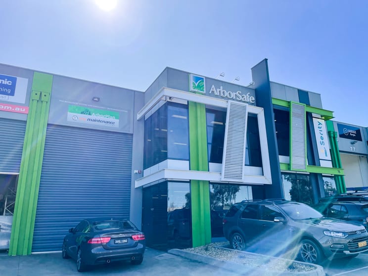 Click to view all images 73 Watt Road Mornington VIC 3931 - Image 3