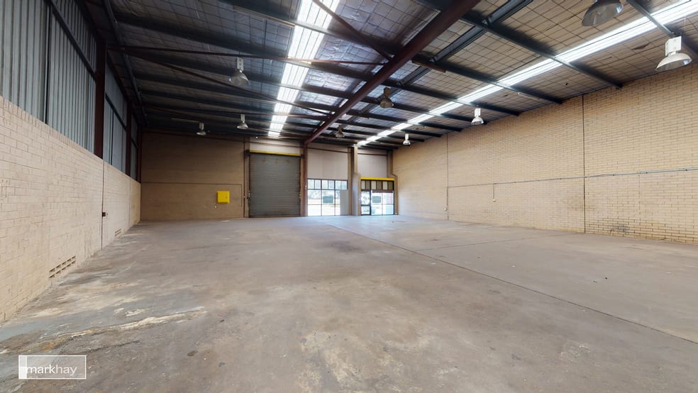 Click to view all images 122 Erindale Road Balcatta WA 6021 - Image 3