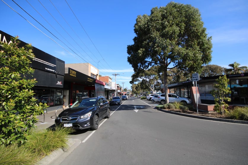 Click to view all images 58 East Concourse Beaumaris VIC 3193 - Image 3