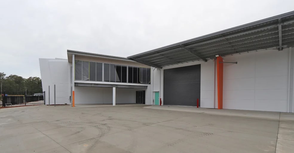 Click to view all images 1/5 Thomas Hanlon Court Yatala QLD 4207 - Image 1