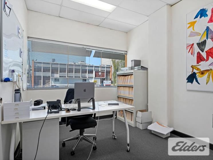 Click to view all images 7 Marie Street Milton QLD 4064 - Image 3
