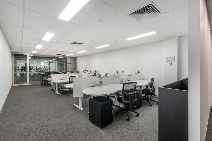 Click to view all images 342 South Road Hampton East VIC 3188 - Image 2
