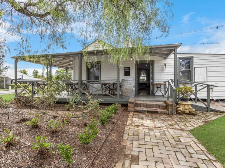 Click to view all images 1319 Mulgoa Road Mulgoa NSW 2745 - Image 3