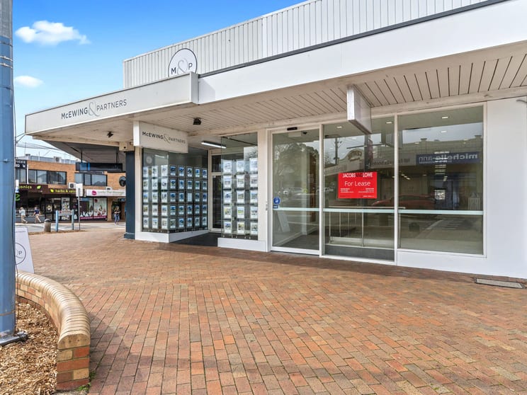 Click to view all images 160B Main Street Mornington VIC 3931 - Image 2