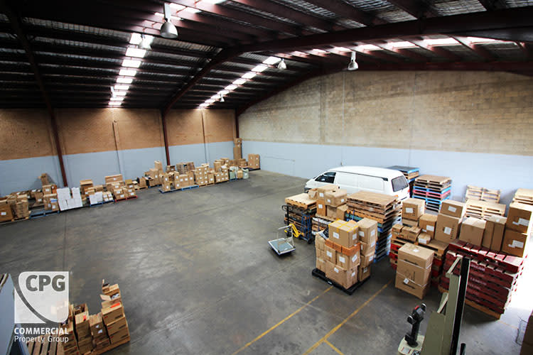 Click to view all images 2/12-14 Riverside Road Chipping Norton NSW 2170 - Image 2