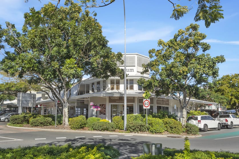 Click to view all images 91 Poinciana Avenue Tewantin QLD 4565 - Image 3