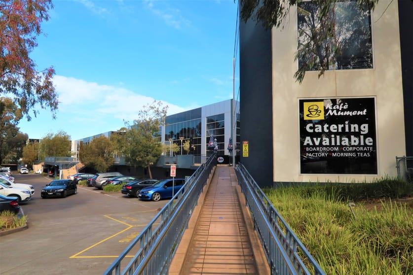 Click to view all images C9/756 Blackburn Road Clayton VIC 3168 - Image 2