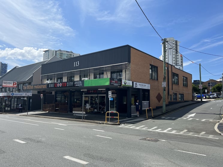 Click to view all images 5/113 Scarborough Street Southport QLD 4215 - Image 2