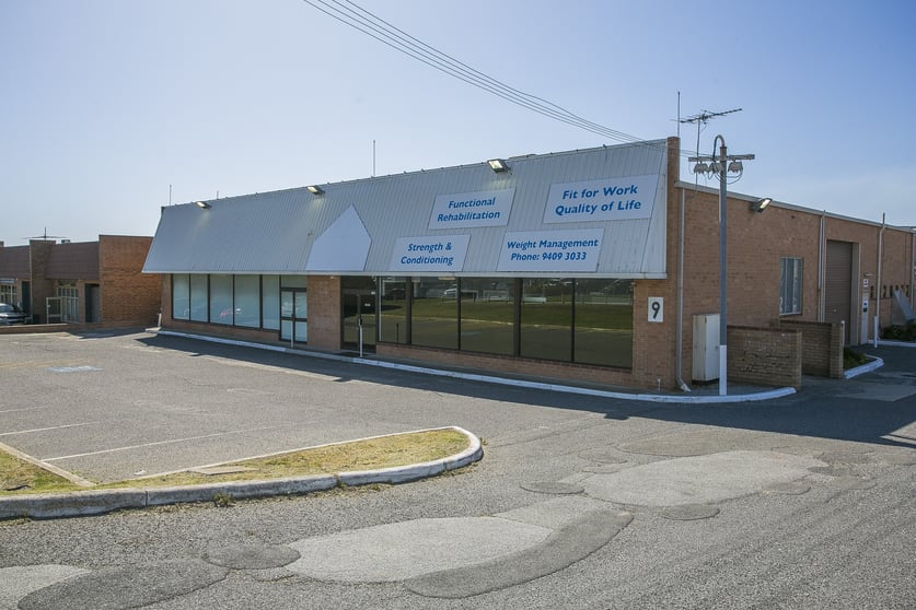 Click to view all images Unit 5/16 Prindiville Dr Wangara WA 6065 - Image 1