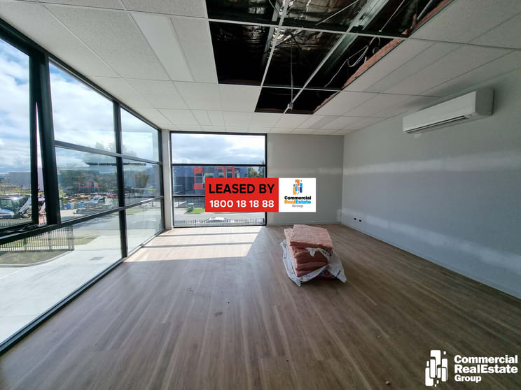 Morialta Road Cranbourne West VIC 3977 - Image 2