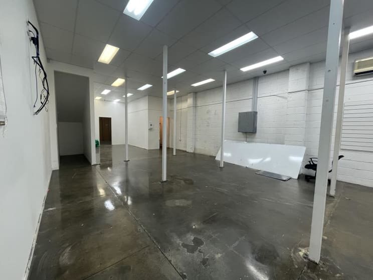 Click to view all images 238 Montague Road West End QLD 4101 - Image 2