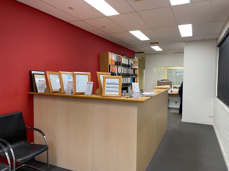 Click to view all images 20 Isa Street Fyshwick ACT 2609 - Image 2