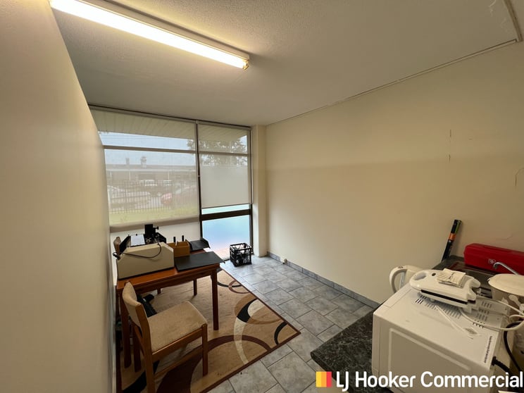Click to view all images Penrith NSW 2750 - Image 3