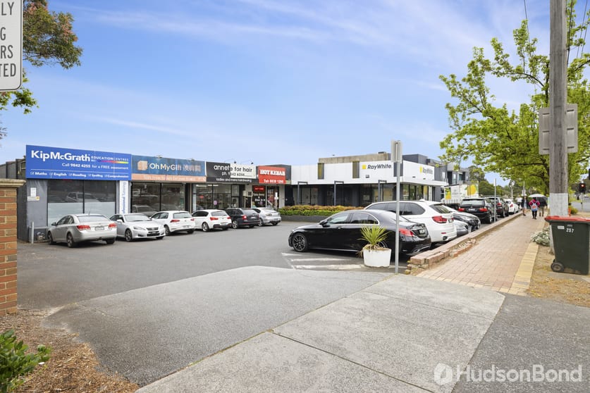 Click to view all images 2/253 Blackburn Road Doncaster East VIC 3109 - Image 1
