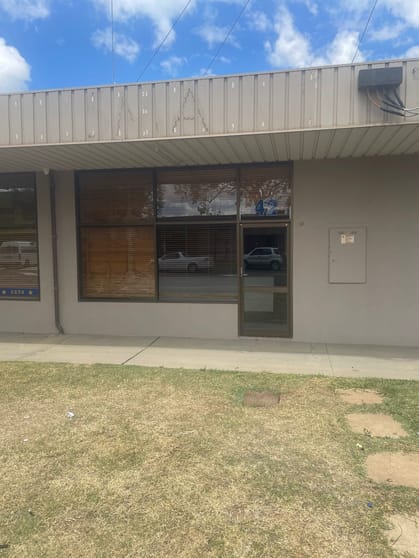 Click to view all images 42 Lemon Avenue Mildura VIC 3500 - Image 1