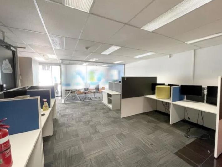 Click to view all images 83 Alfred Street Fortitude Valley QLD 4006 - Image 3
