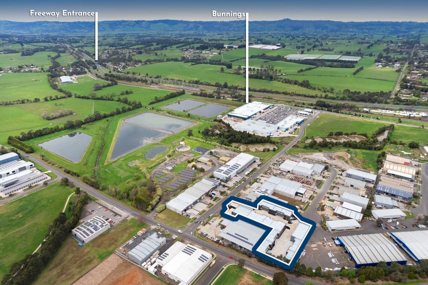 Click to view all images Unit 1 W Corporate Warragul VIC 3820 - Image 3