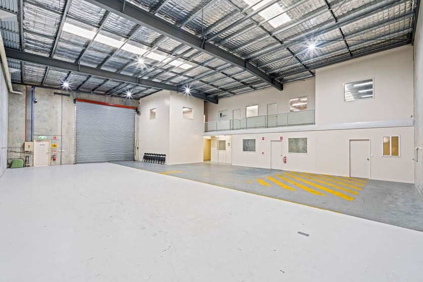 Click to view all images 8 Allworth Street Northgate QLD 4013 - Image 2