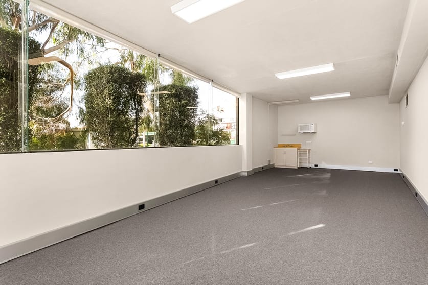 1/208 Whitehorse Road Blackburn VIC 3130 - Image 3