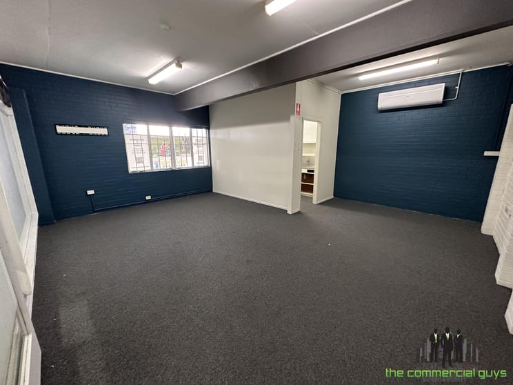 Click to view all images S9/20 King St Caboolture QLD 4510 - Image 2