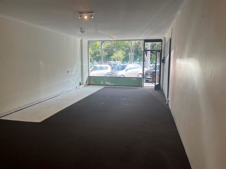 Click to view all images 1214 Burwood Highway Upper Ferntree Gully VIC 3156 - Image 3