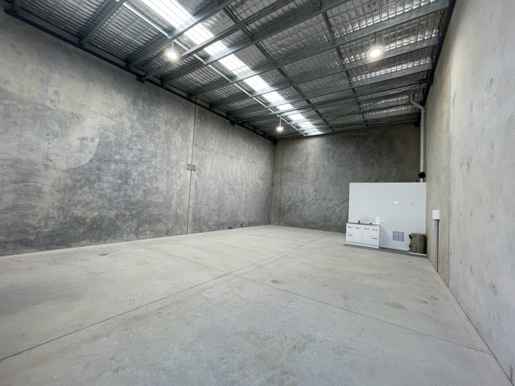 Click to view all images 4/64 Evans Drive Caboolture QLD 4510 - Image 3