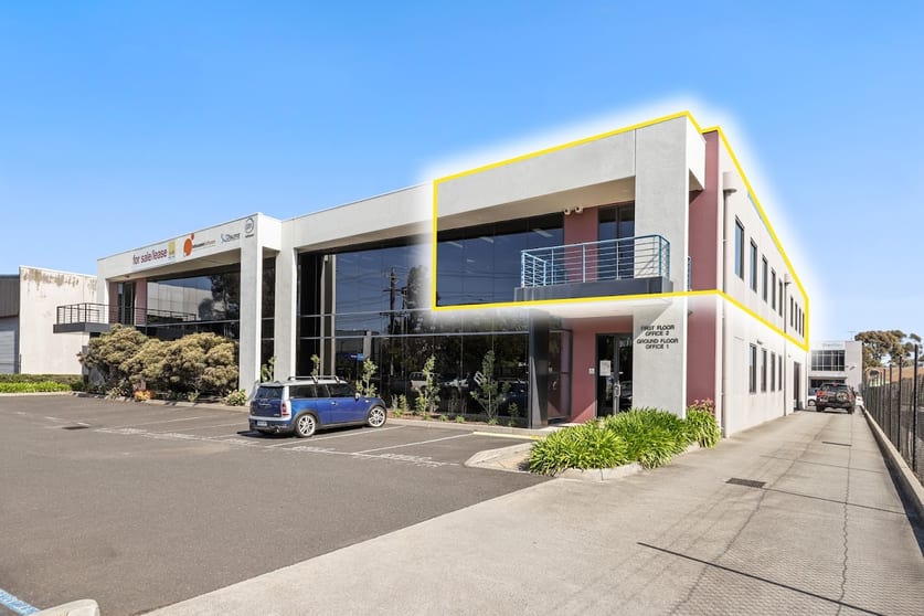 Click to view all images 2a/14 Lionel Road Mount Waverley VIC 3149 - Image 1