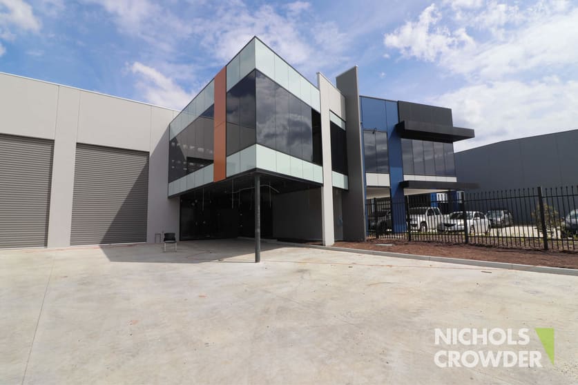 Click to view all images 2/6 Buontempo Road Carrum Downs VIC 3201 - Image 2