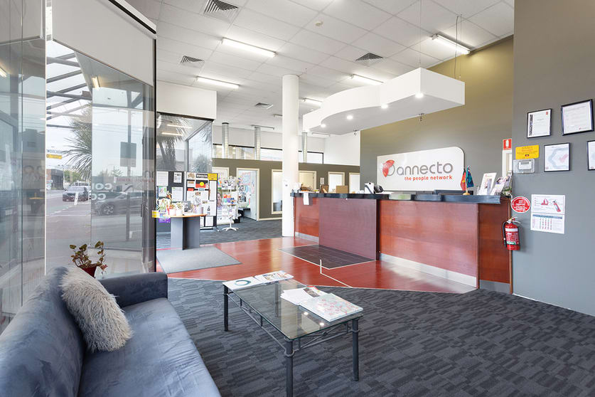 Click to view all images 1/215 Sydney Road Coburg VIC 3058 - Image 3